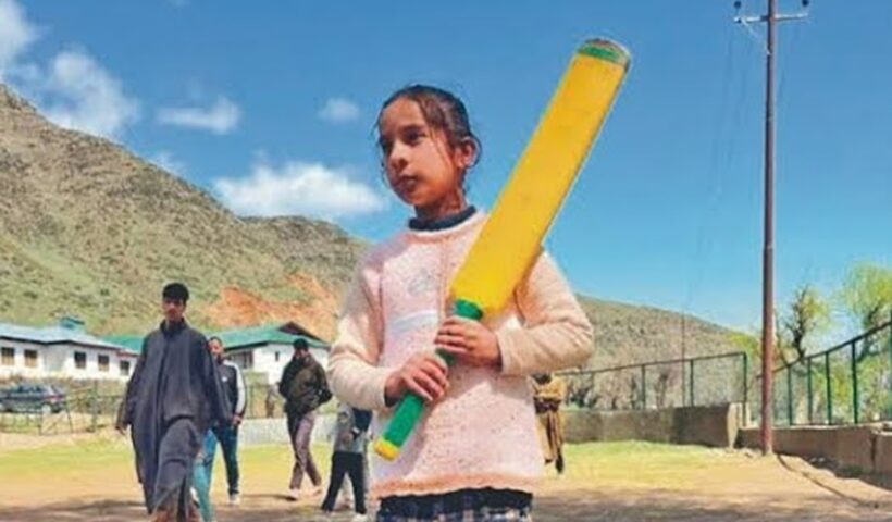 Hurmat, Kashmir,cricket