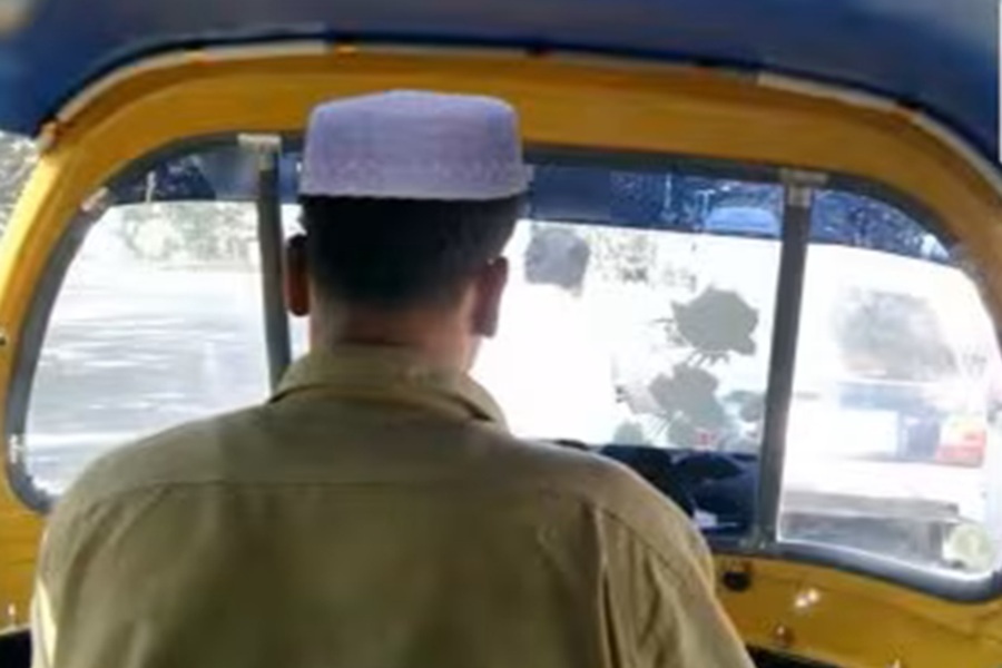 muslim-auto-driver